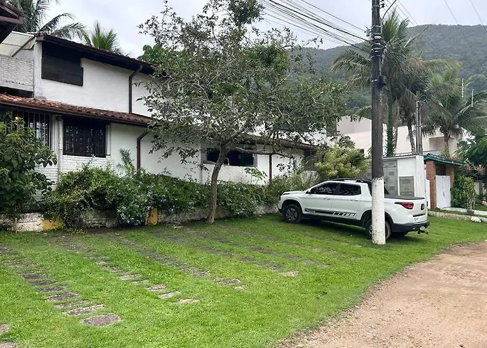 Chalé rústico a poucos metros da praia de Lagoinha